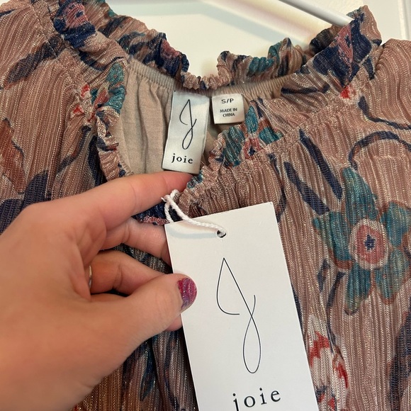 Joie Tan and gold, floral, designer, high neck, long sleeve blouse - Picture 5 of 6